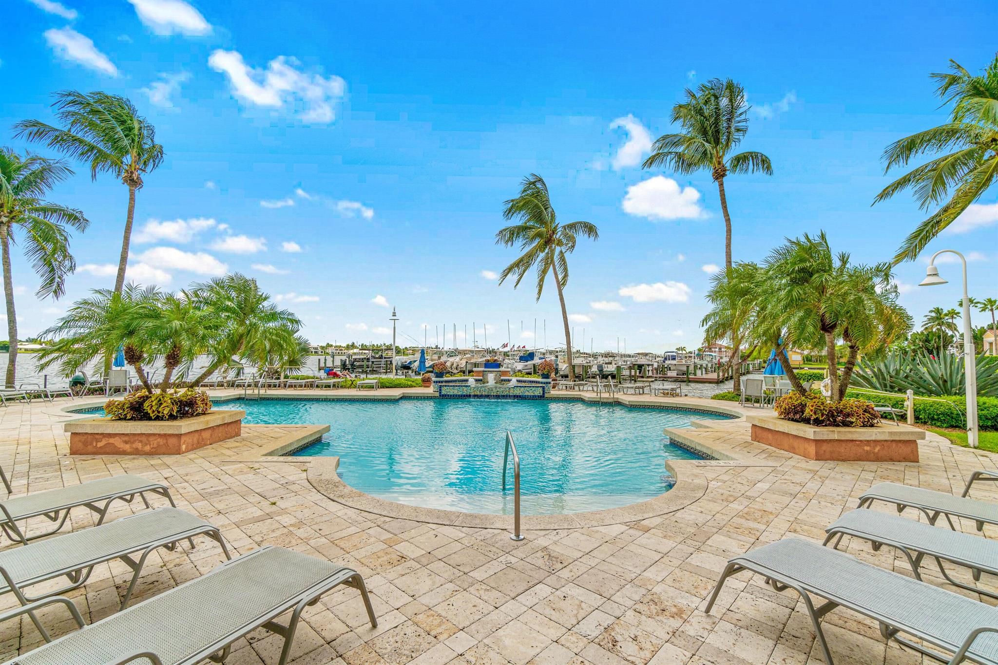 YACHT CLUB ON THE INTRACO - Residential Lease