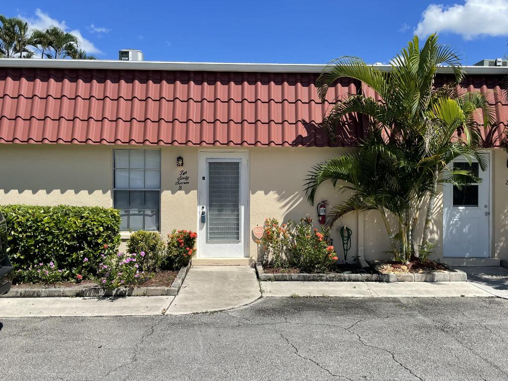 COVERED BRIDGE CONDO - Residential