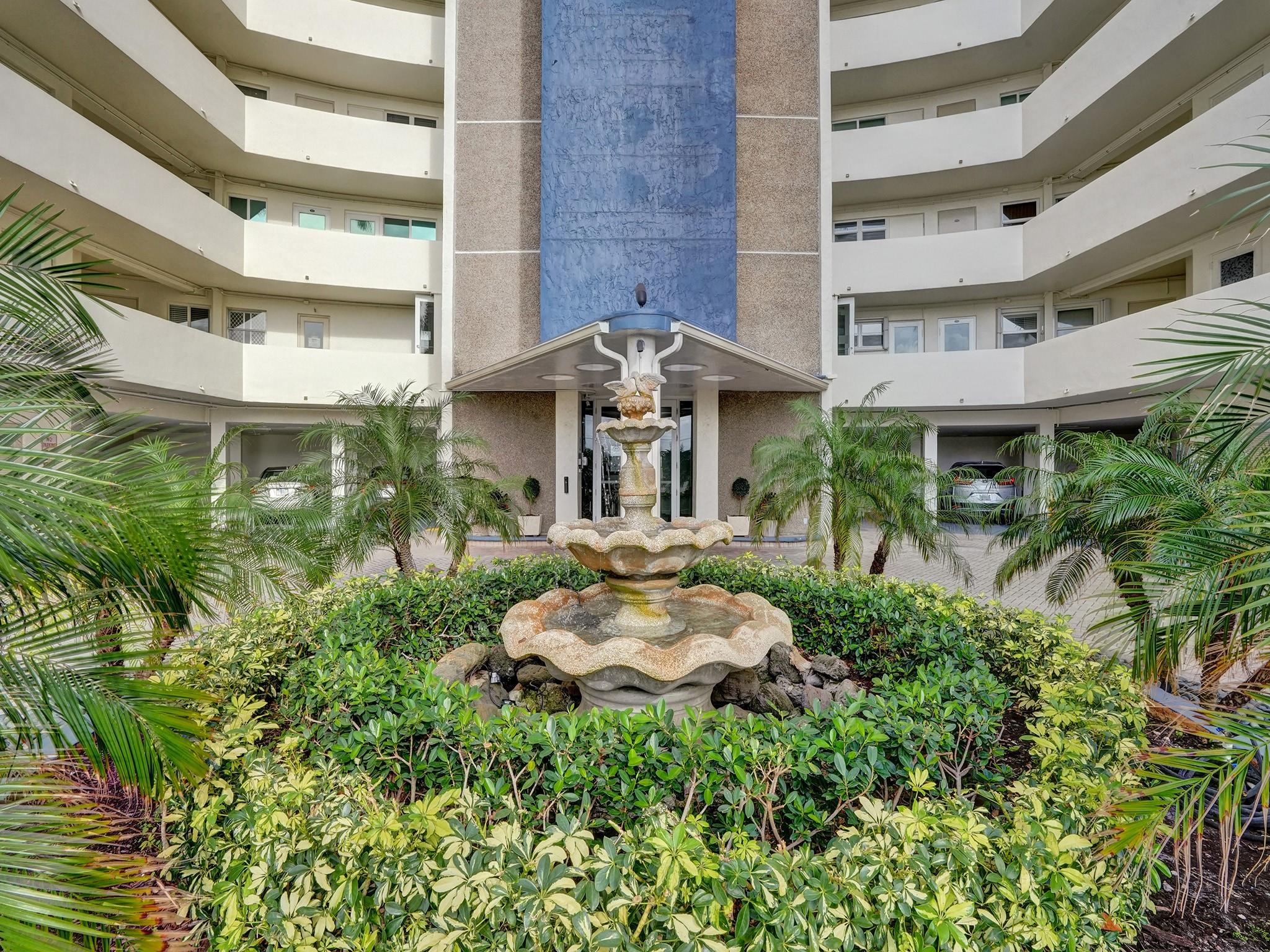 The Breakers - Residential