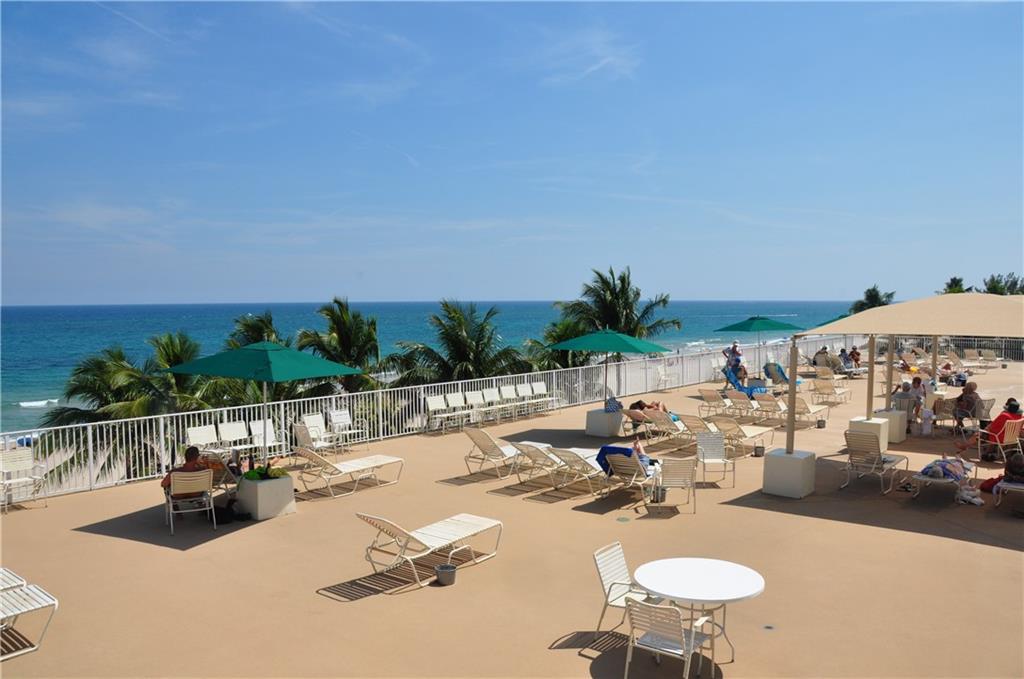 POMPANO BEACH CLUB - Residential