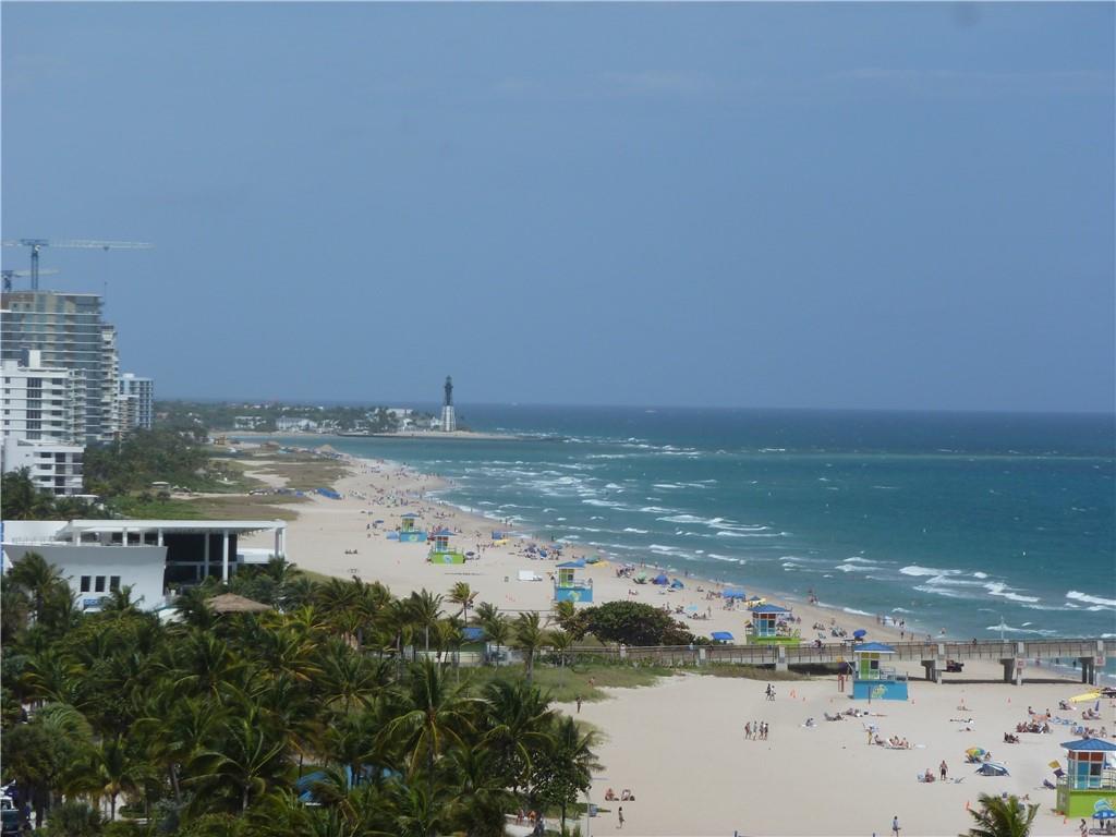 POMPANO BEACH CLUB - Residential