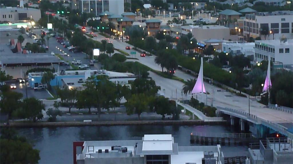 POMPANO BEACH CLUB - Residential