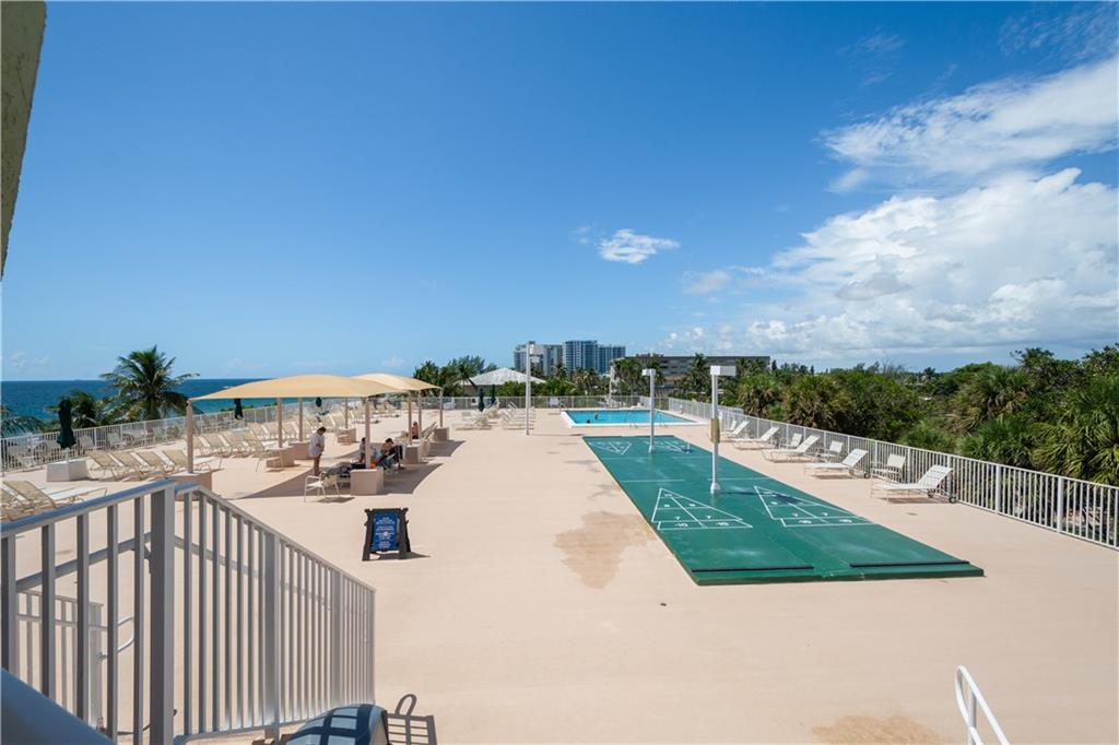 POMPANO BEACH CLUB - Residential