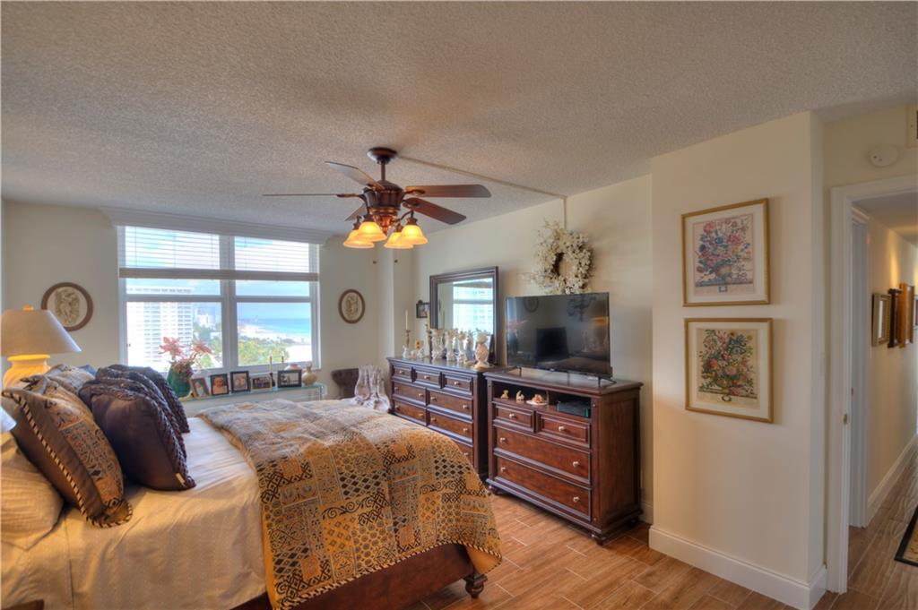 POMPANO BEACH CLUB - Residential