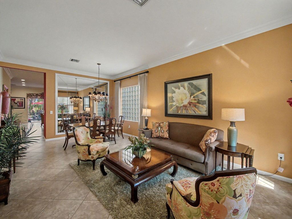 Photo of 7641 Jewelwood Drive, Boynton Beach, FL 33437 (MLS # R11164009)