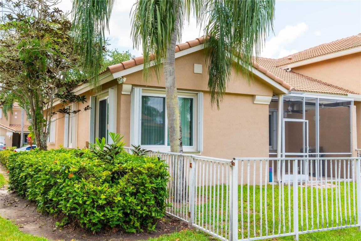 Grand Palms - Residential