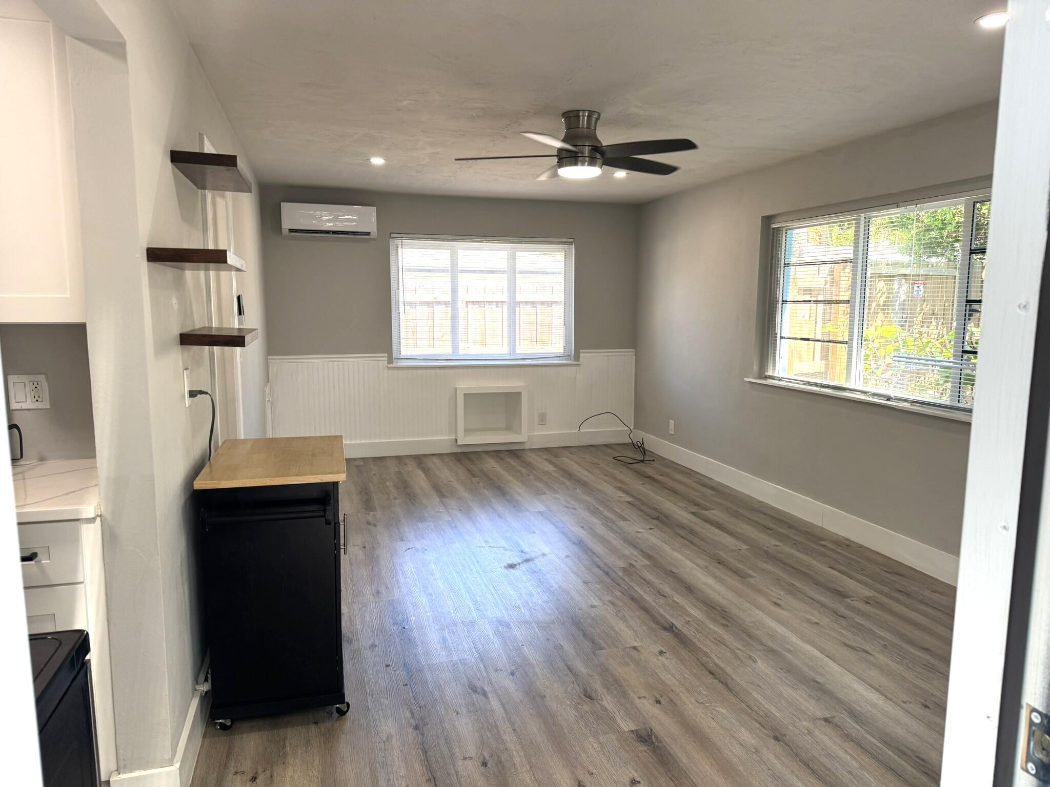 LAKE WORTH TOWN OF - Residential Lease