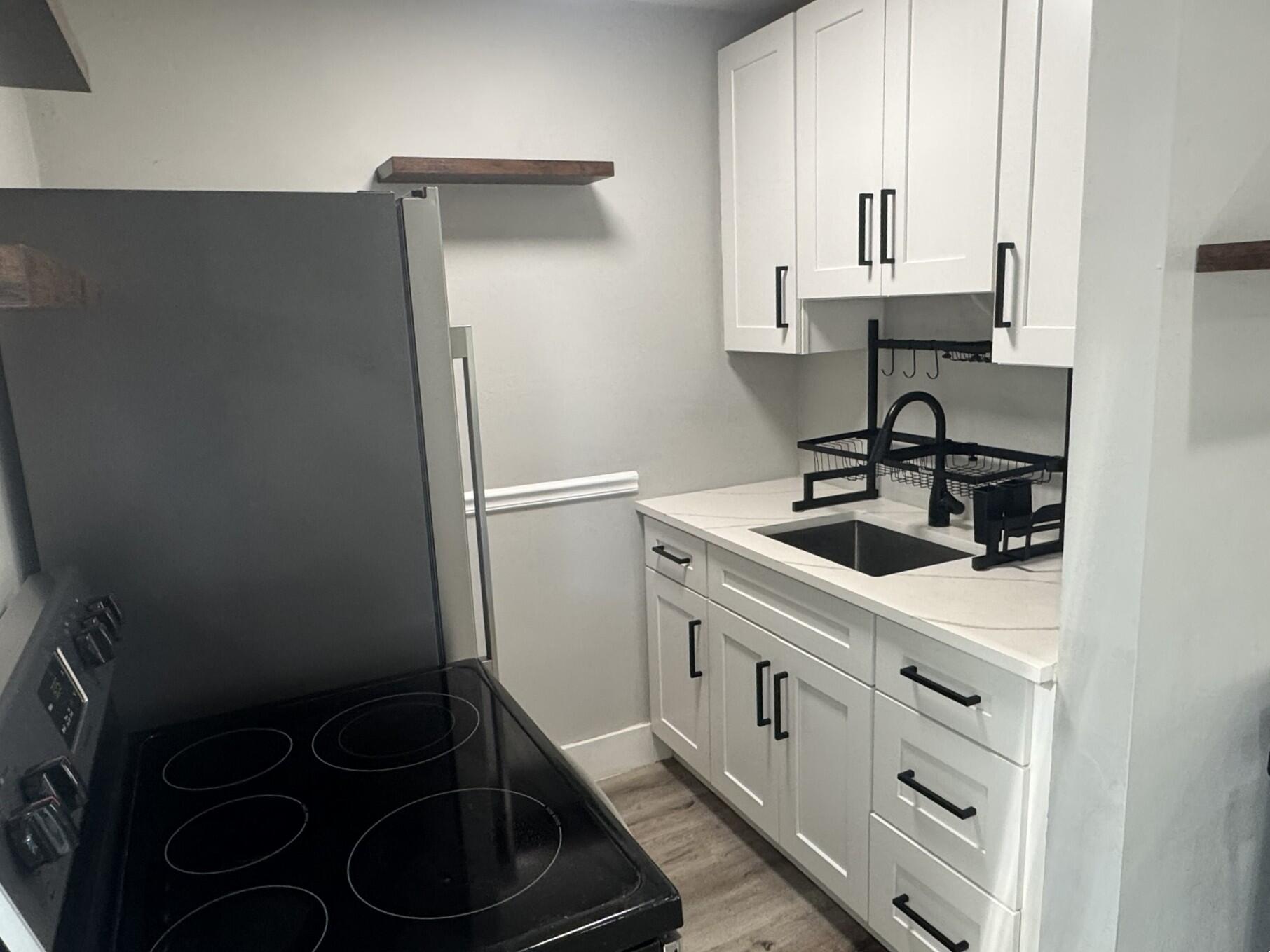 LAKE WORTH TOWN OF - Residential Lease