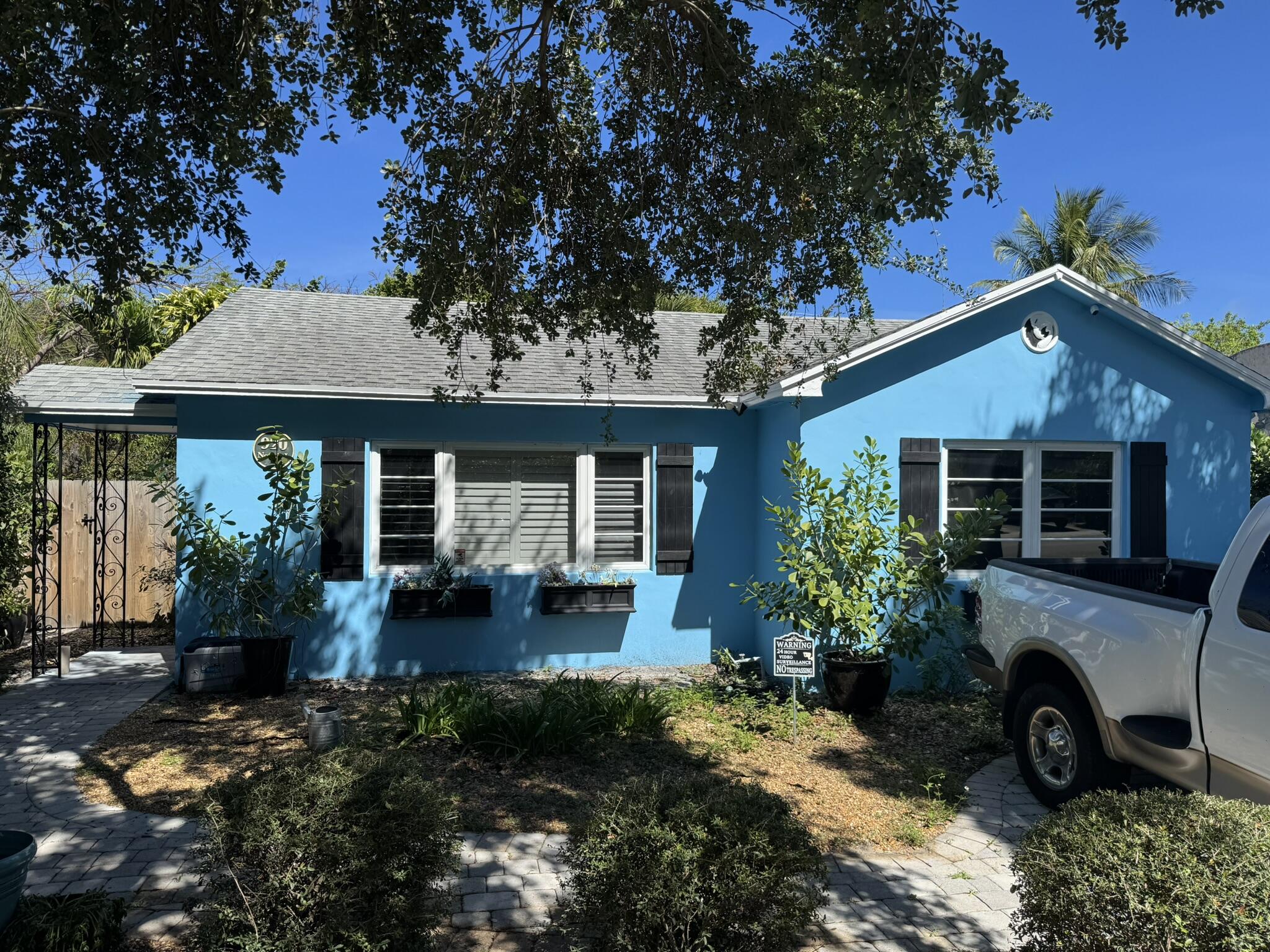 LAKE WORTH TOWN OF - Residential Lease