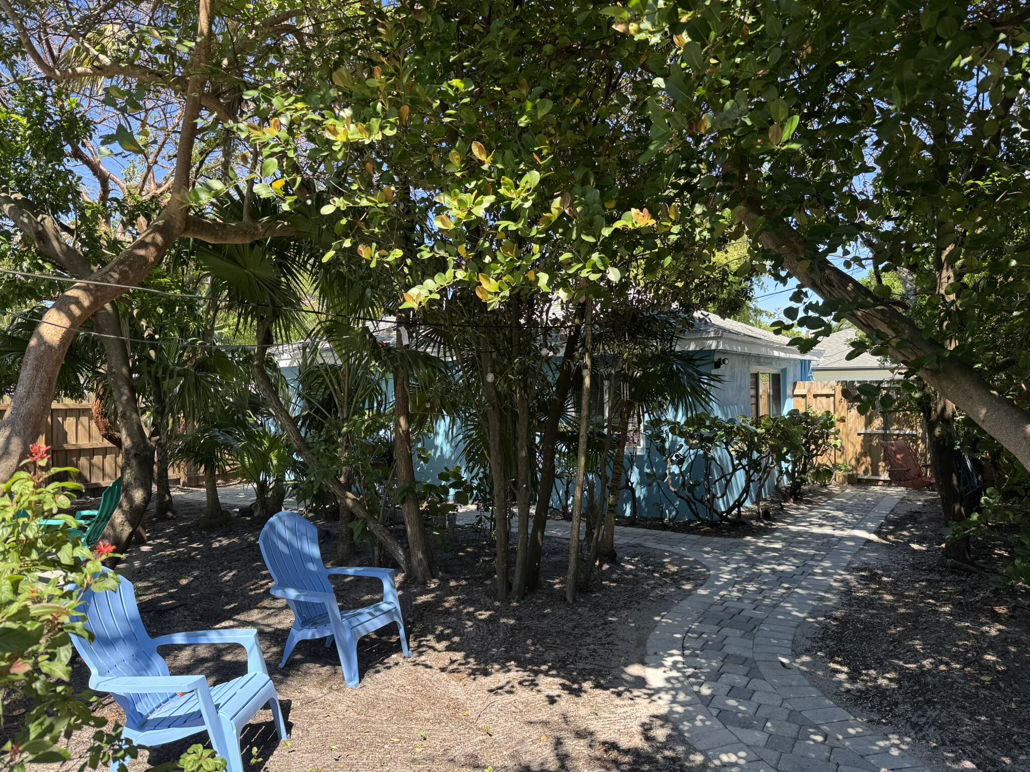 LAKE WORTH TOWN OF - Residential Lease