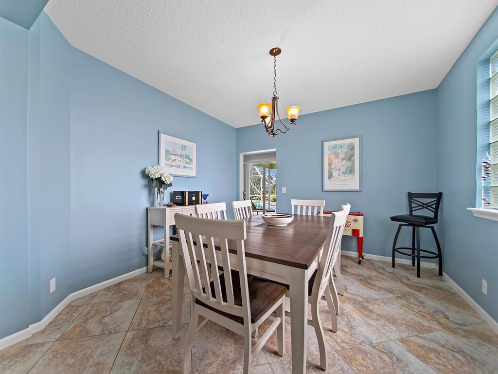 PALM POINTE AT MARTIN DOWNS (AKA MARTIN DOWNS PLAT - Residential