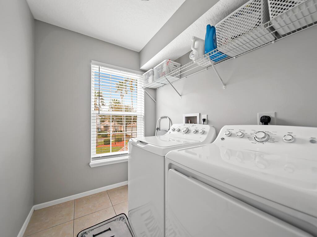 PALM POINTE AT MARTIN DOWNS (AKA MARTIN DOWNS PLAT - Residential