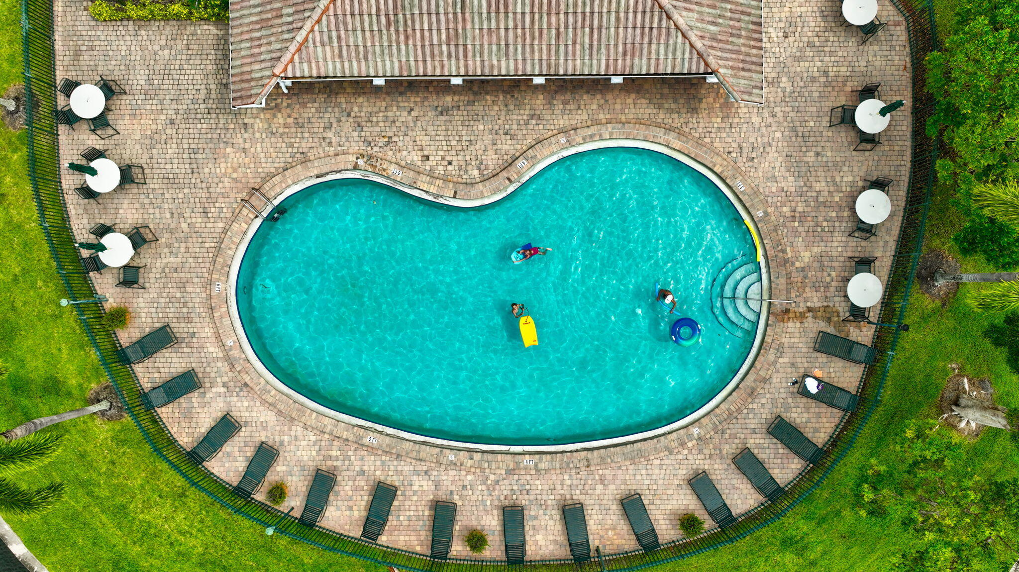ESTADA OF LOS PASEOS - Residential