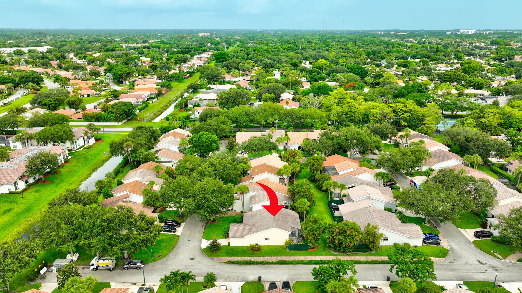 ESTADA OF LOS PASEOS - Residential