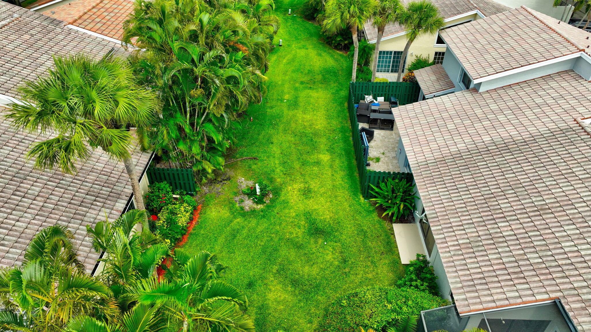 ESTADA OF LOS PASEOS - Residential
