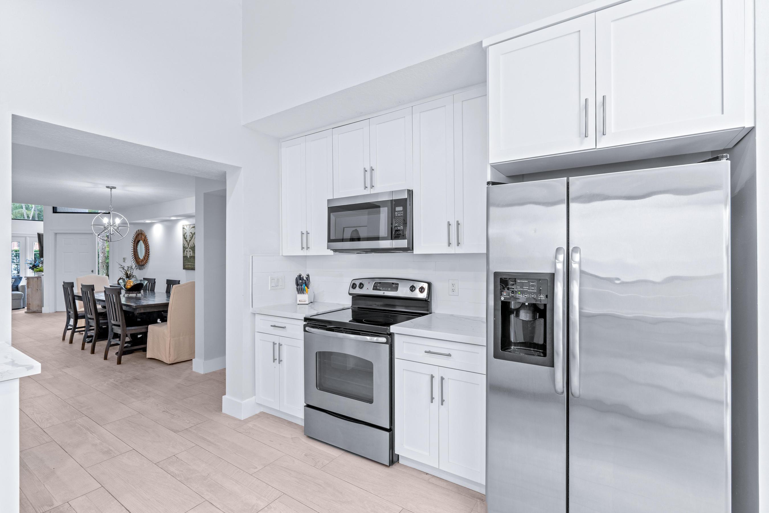 WINDSOR WAY PL 1 - Residential Lease