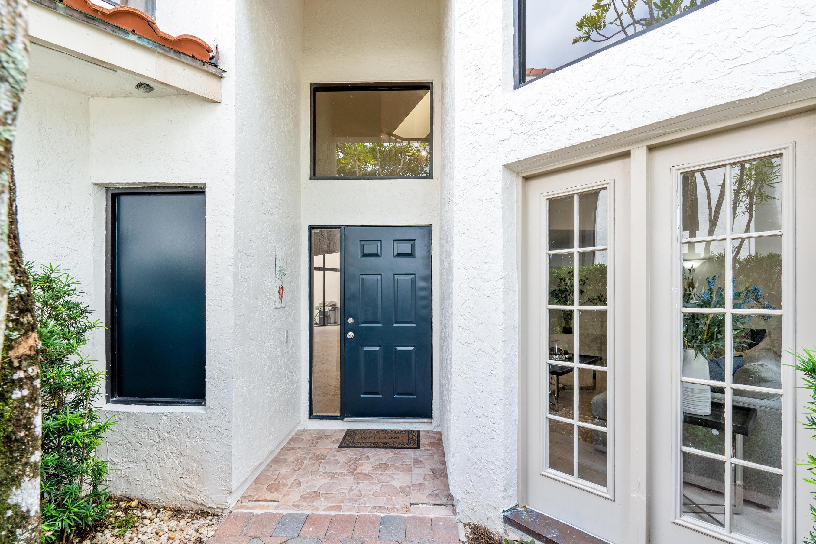 WINDSOR WAY PL 1 - Residential Lease