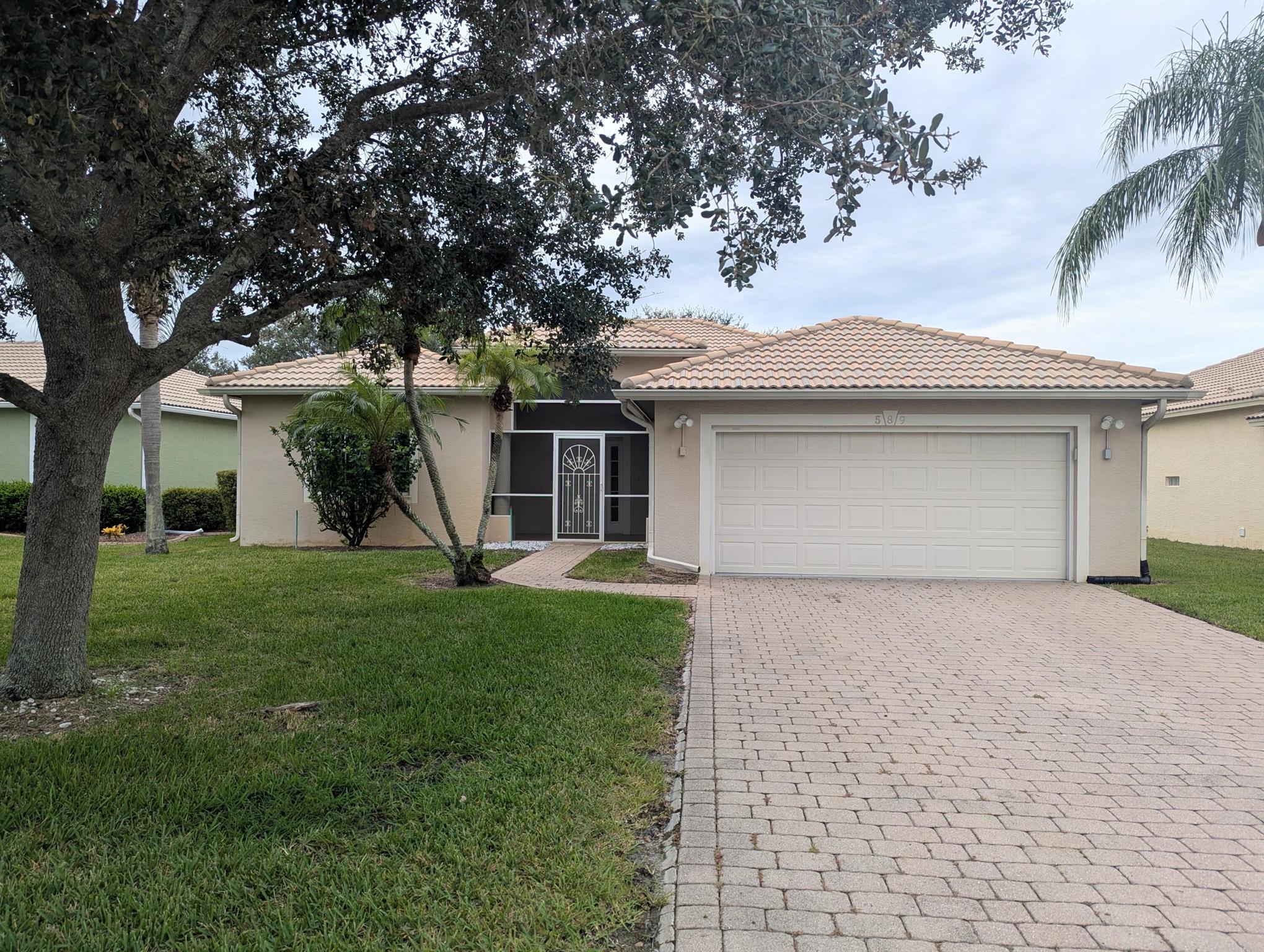 GORGEOUS MOVE IN READY WATERFRONT PROPERTY IN ST JAMES AVAILABLE FOR LEASE. THIS 3/2/2 HAS IMPACT GLASS WINDOWS THROUGHOUT, STAINLESS STEEL KITCHEN APPLIANCES, CARPET IN MASTER, TILE & LUXURY VINYL FLOORS THROUGH REMAINING OF HOME. ENCLOSED FLORIDA ROOM FEATURES SCENIC LAKEVIEWS. FANTASTIC COMMUNITY CLUBHOUSE WITH POOL, FITNESS CENTER, MORE! RENT INCLUDES LAWN CARE, & BASIC CABLE/INTERNET. PROPERTY HAS BEEN FRESHLY PAINTED AND READY FOR QUICK MOVE IN.