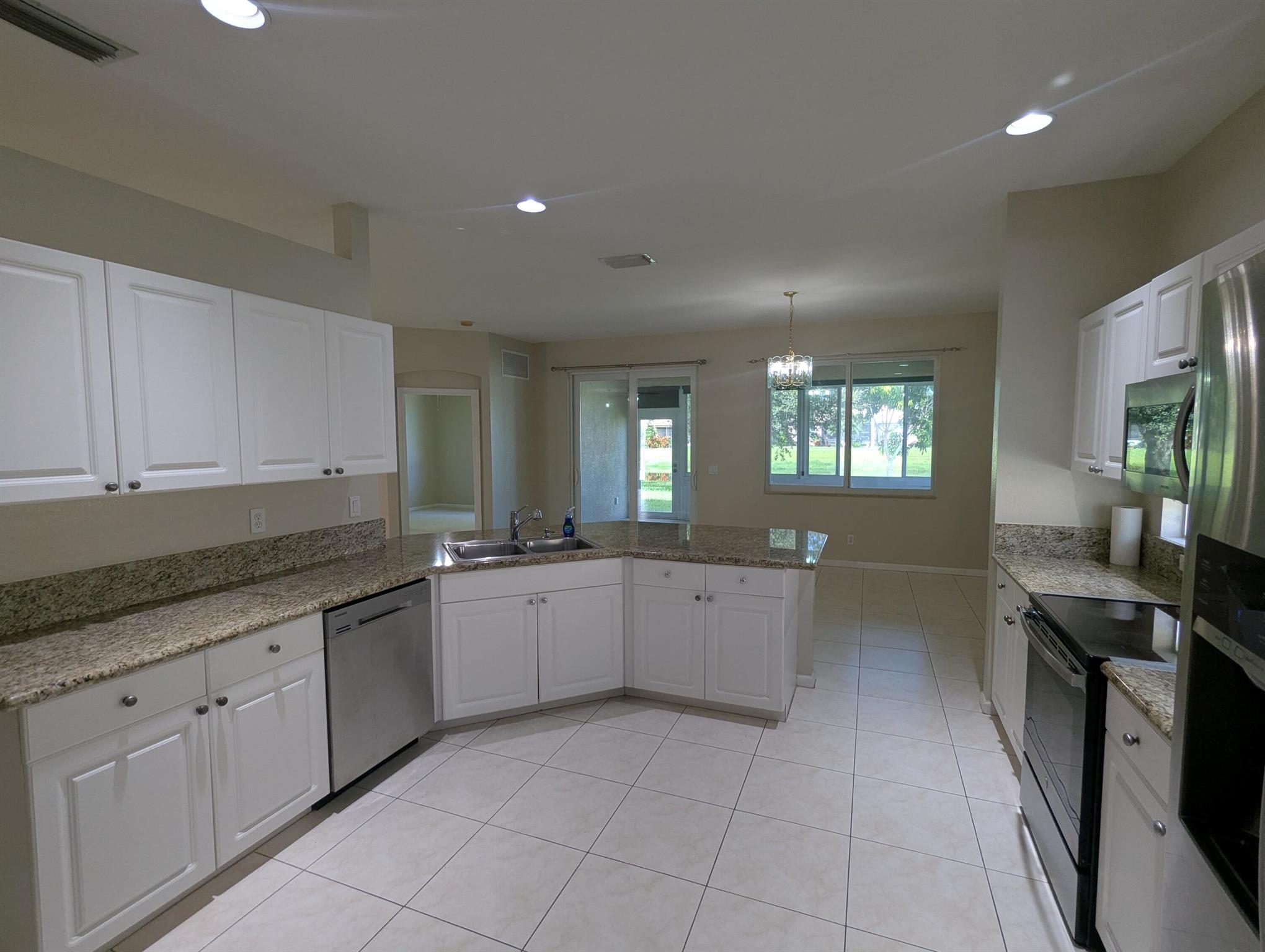 ST JAMES GOLF CLUB PARCEL - Residential Lease