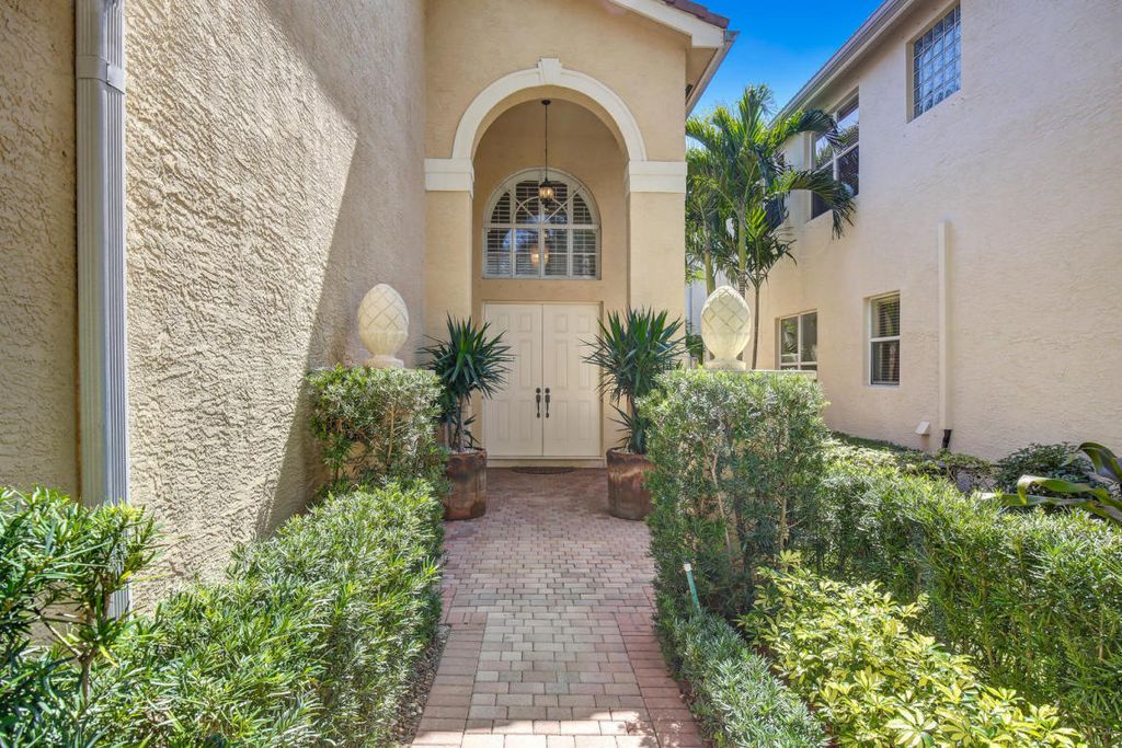 Photo of 8957 Sandy Crest Lane, Boynton Beach, FL 33473 (MLS # R11033710)