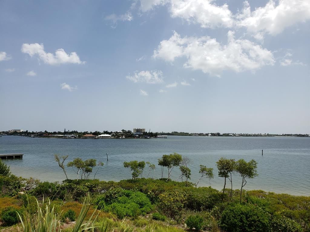 Photo of 21 Harbour Isle Drive Dr W #304, Fort Pierce, FL 34949 (MLS # R10742572)