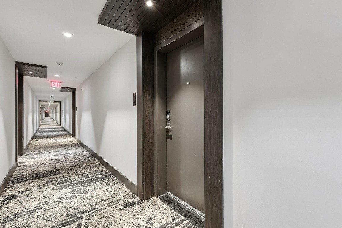 301 Altara Avenue 620