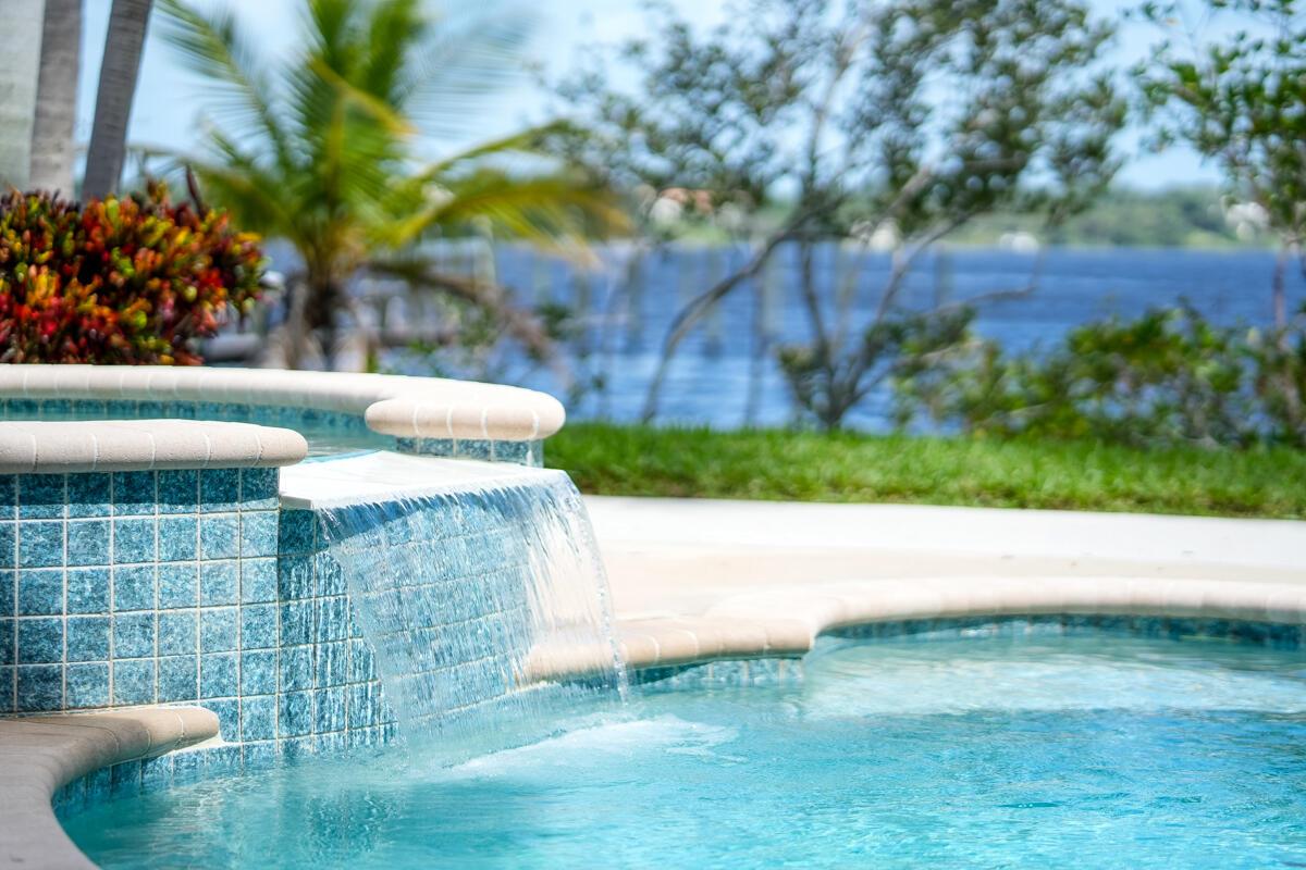 BAY ST LUCIE - Residential