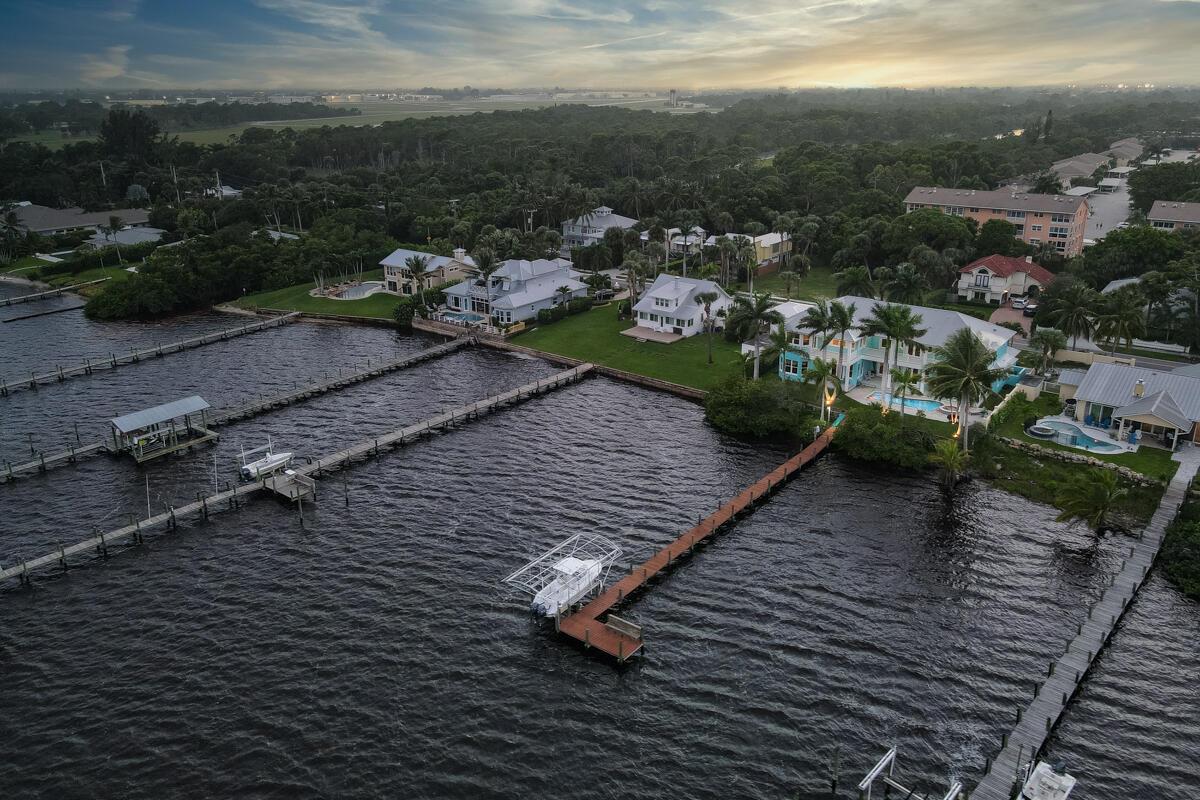 BAY ST LUCIE - Residential