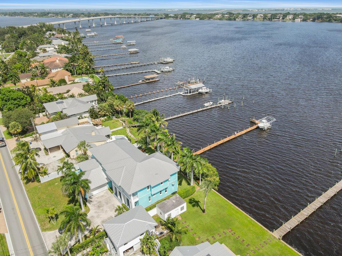 BAY ST LUCIE - Residential