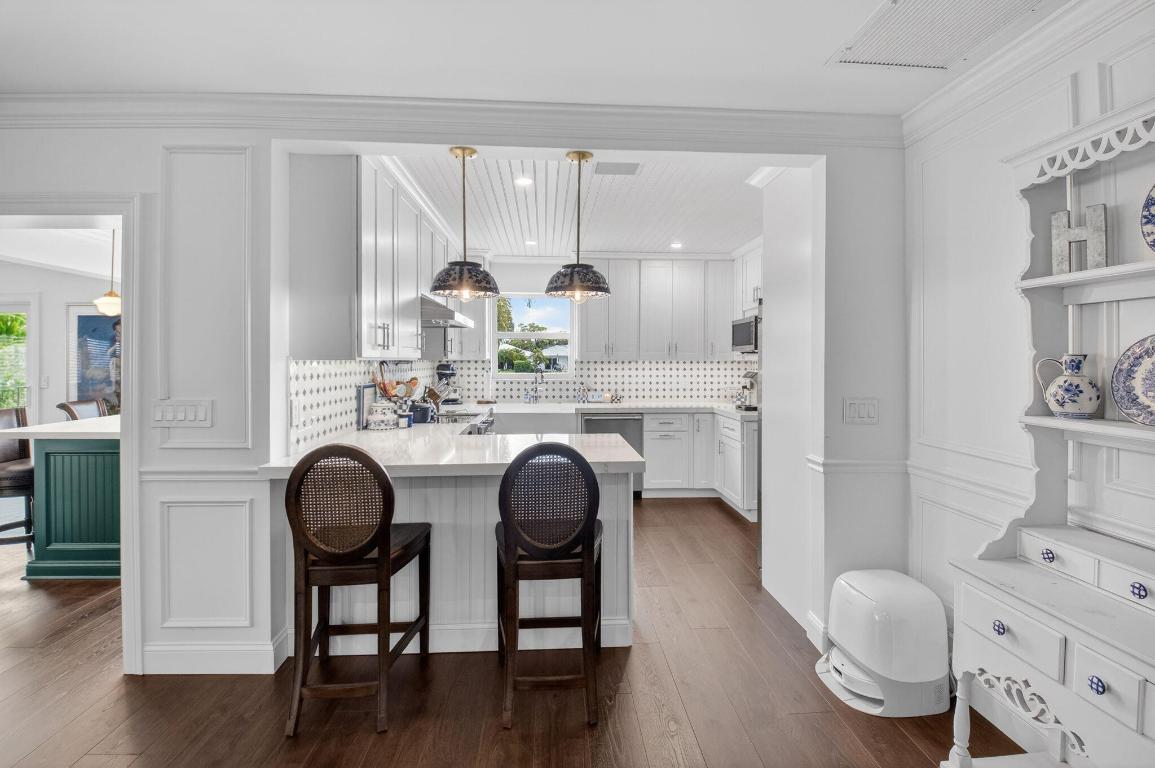 DELRAY DUNES - Residential