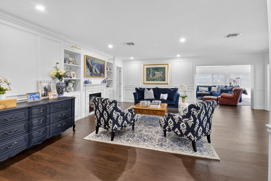 DELRAY DUNES - Residential