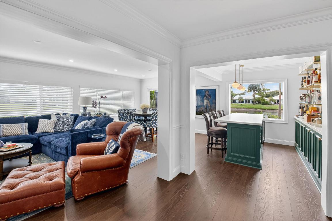 DELRAY DUNES - Residential