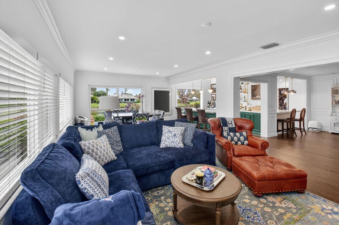 DELRAY DUNES - Residential