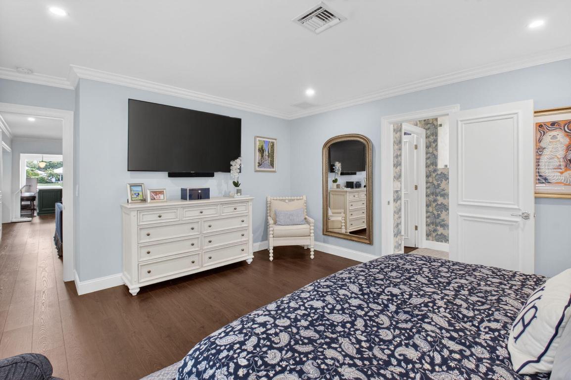 DELRAY DUNES - Residential