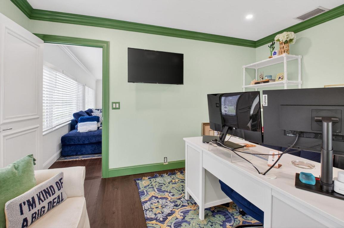 DELRAY DUNES - Residential