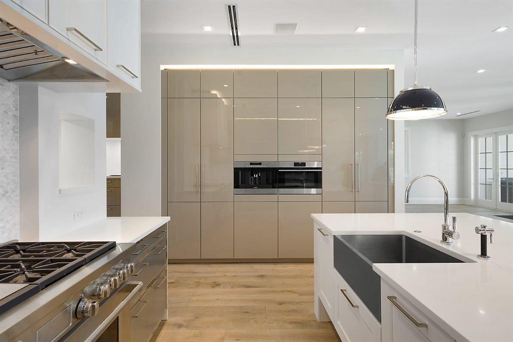 PALM BEACH SHORE ACRES - Residential