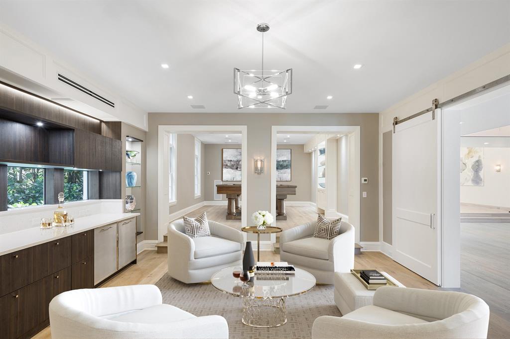 PALM BEACH SHORE ACRES - Residential