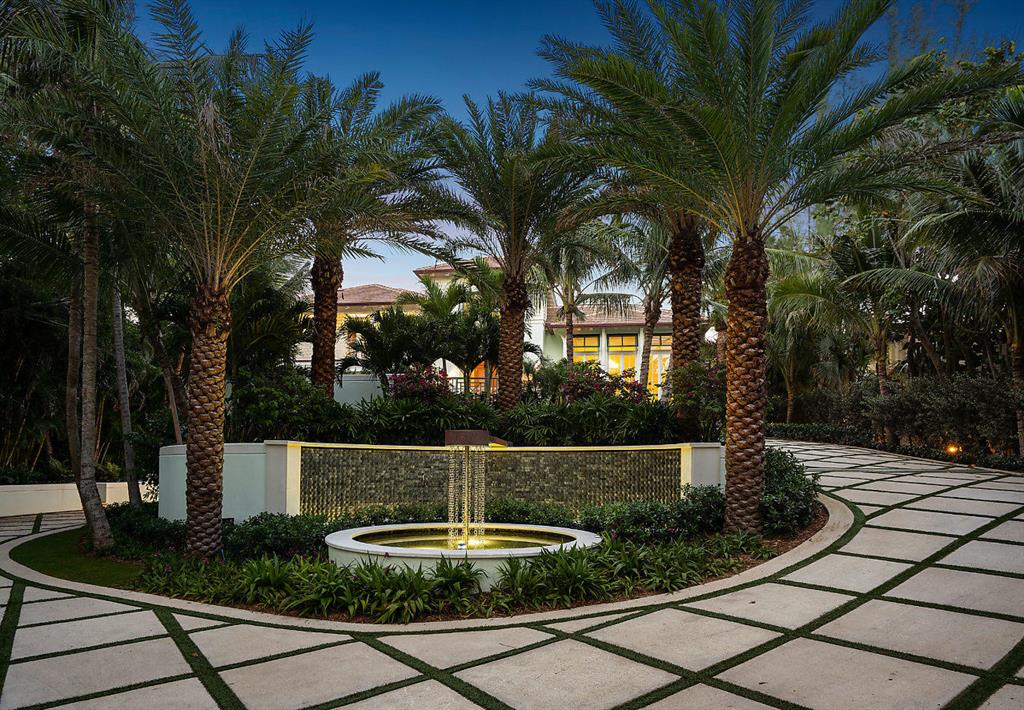 PALM BEACH SHORE ACRES - Residential