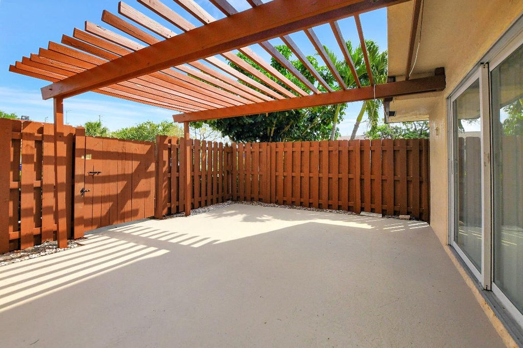 Photo of 2555 Albatross Road N #2-A, Delray Beach, FL 33444 (MLS # R11114370)