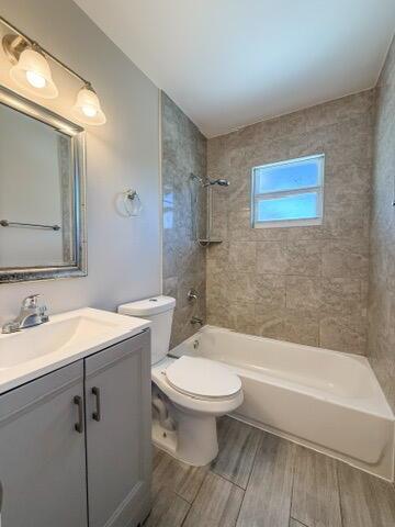 CLOWS - Residential Lease