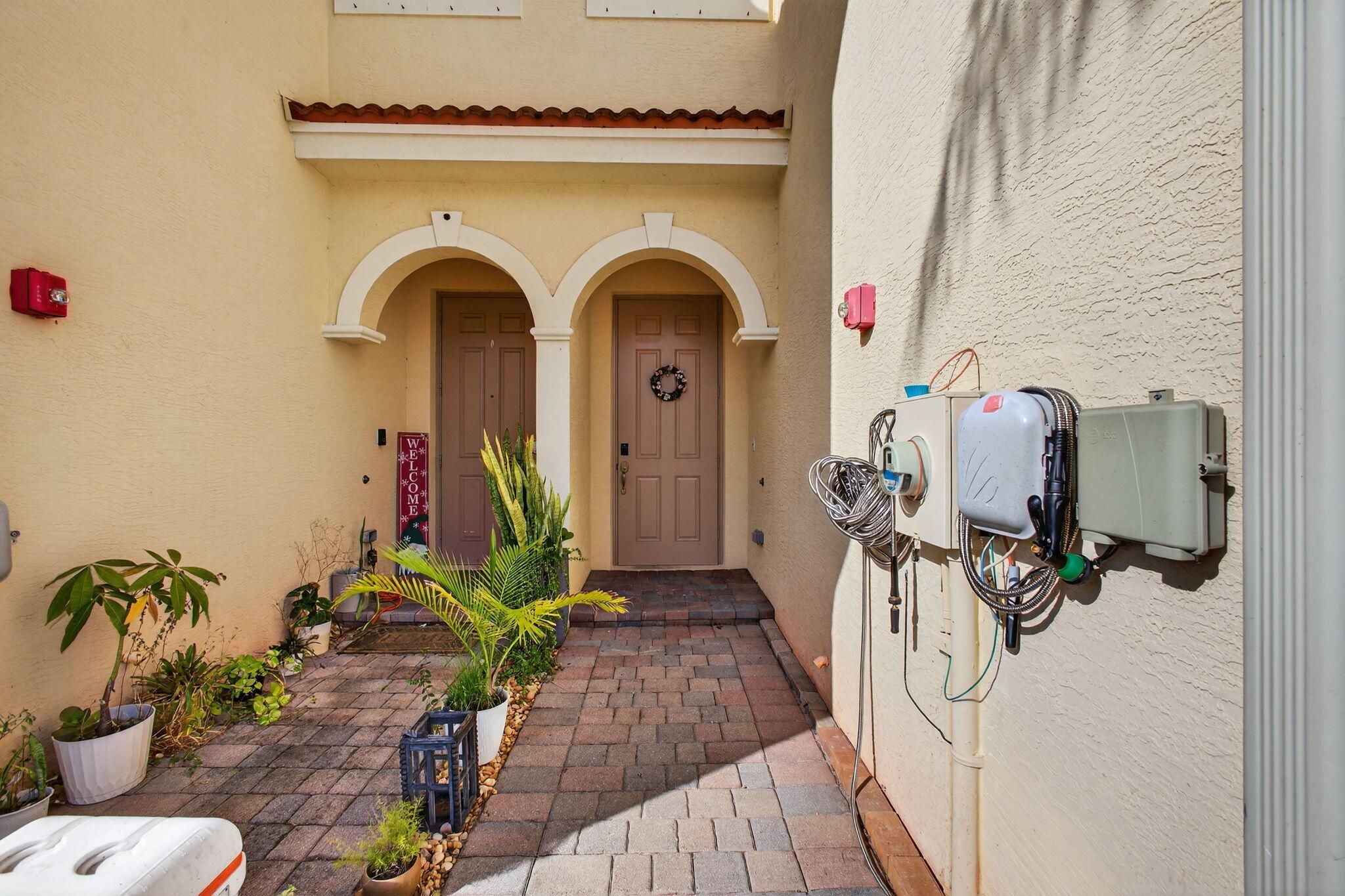 RIVER MARINA PHS 3 & 5 - Residential