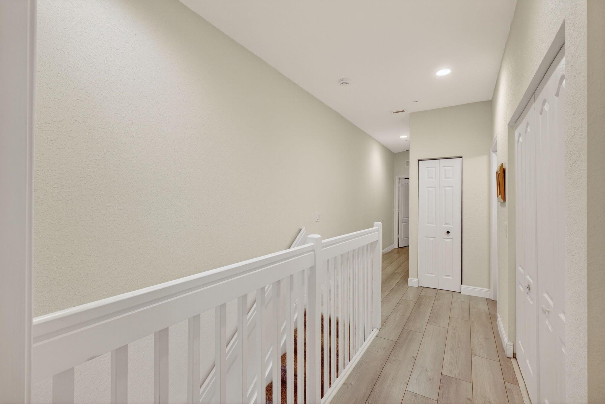 RIVER MARINA PHS 3 & 5 - Residential