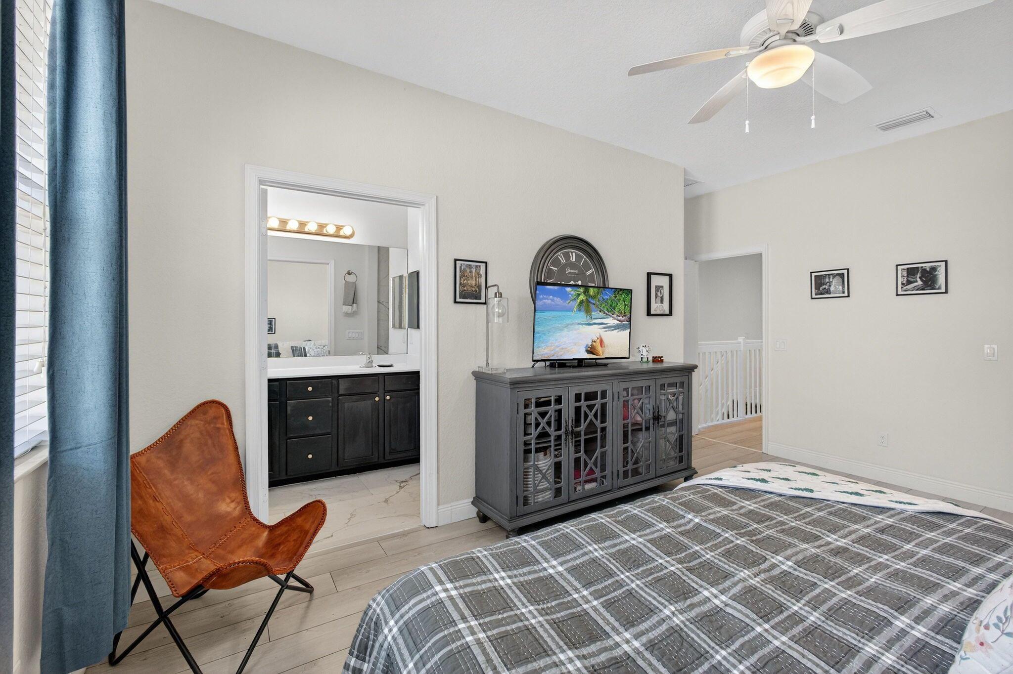 RIVER MARINA PHS 3 & 5 - Residential