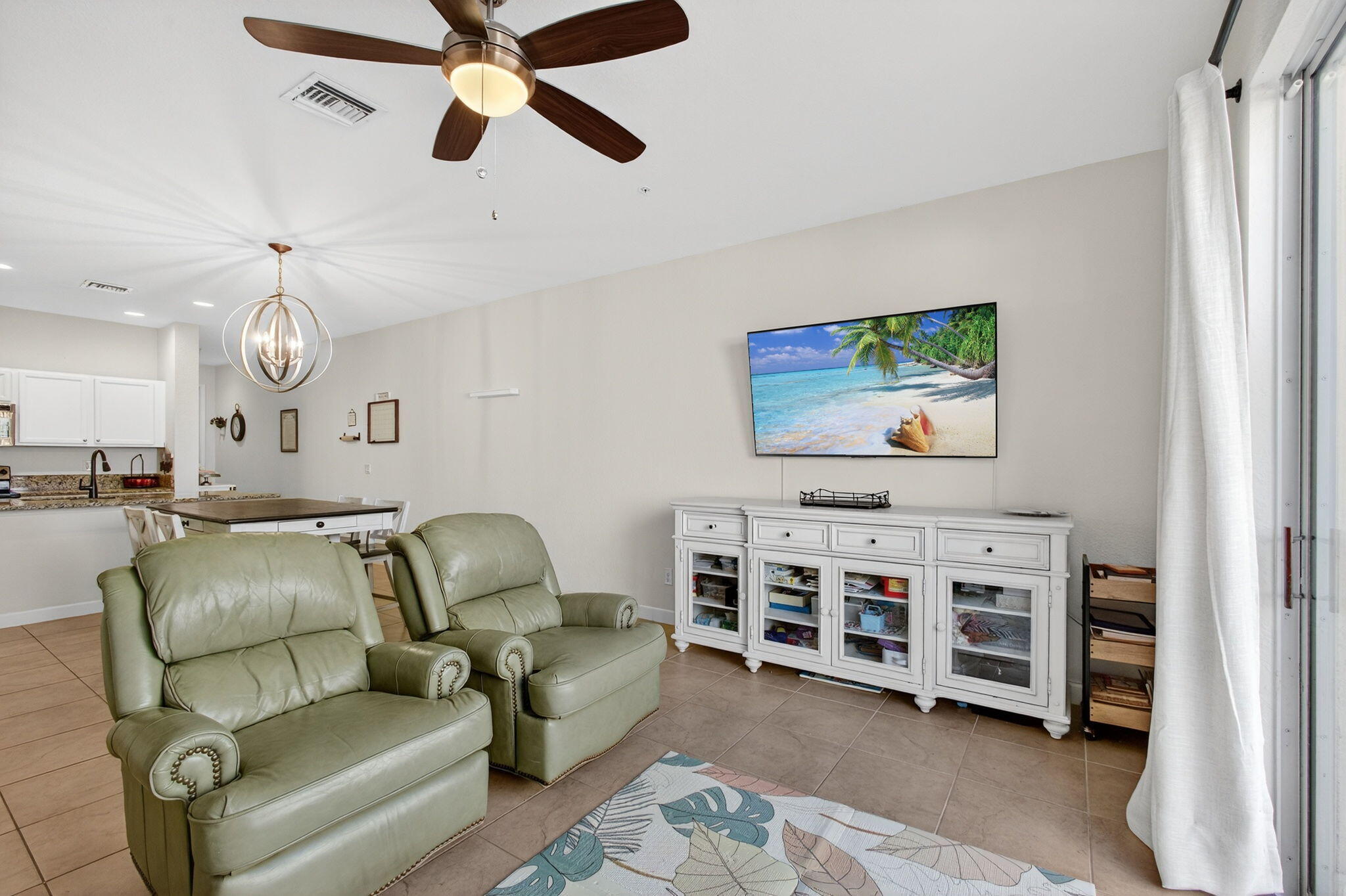 RIVER MARINA PHS 3 & 5 - Residential