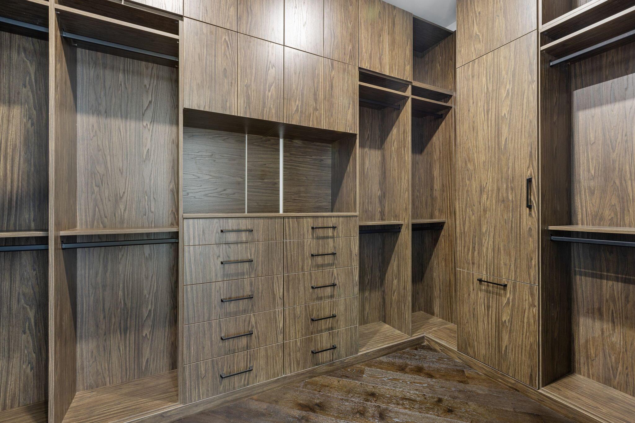 LAKEWOOD WPB IN - Residential