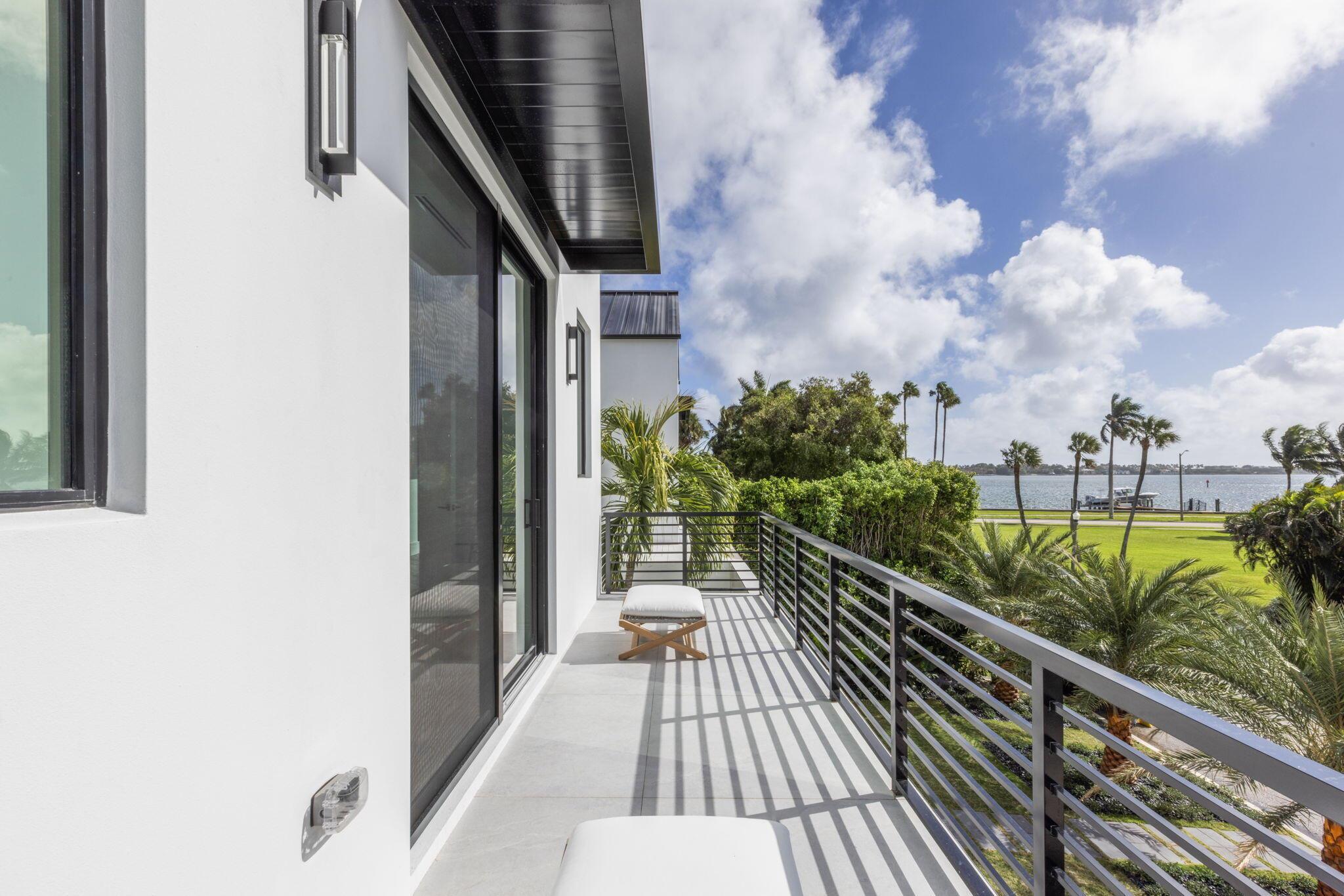 LAKEWOOD WPB IN - Residential