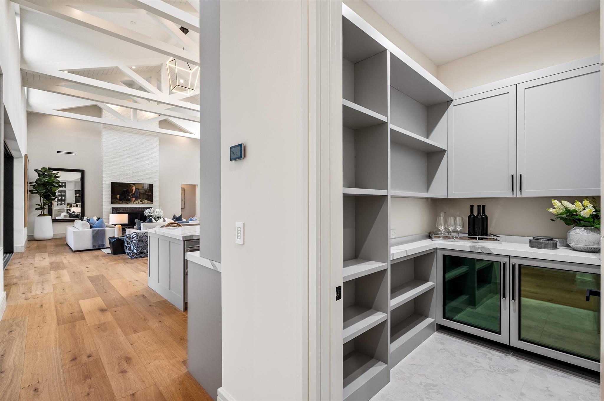 LAKEVIEW HEIGHTS UNIT 1 D - Residential