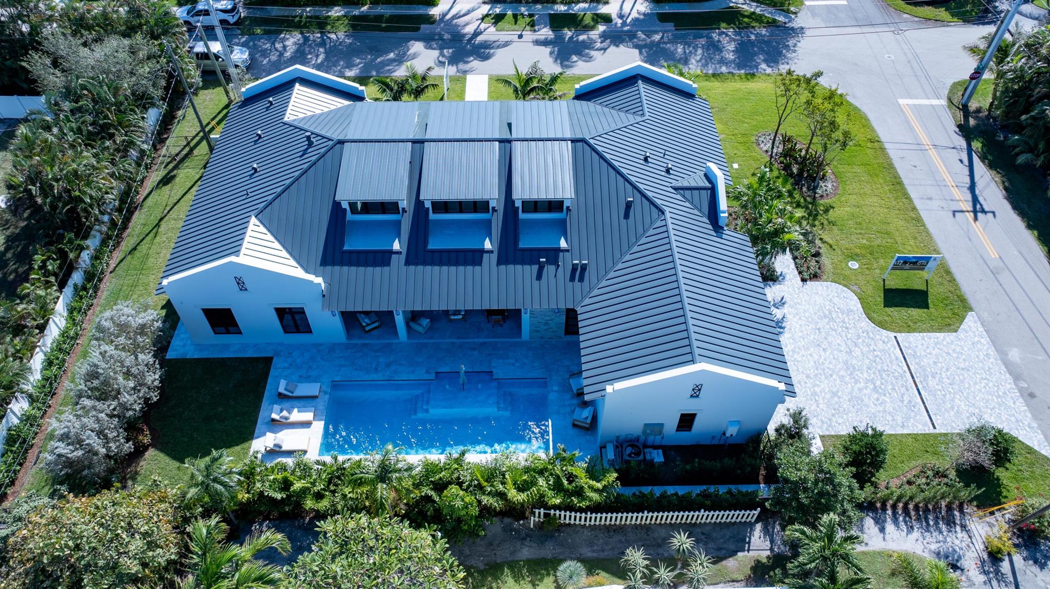 LAKEVIEW HEIGHTS UNIT 1 D - Residential