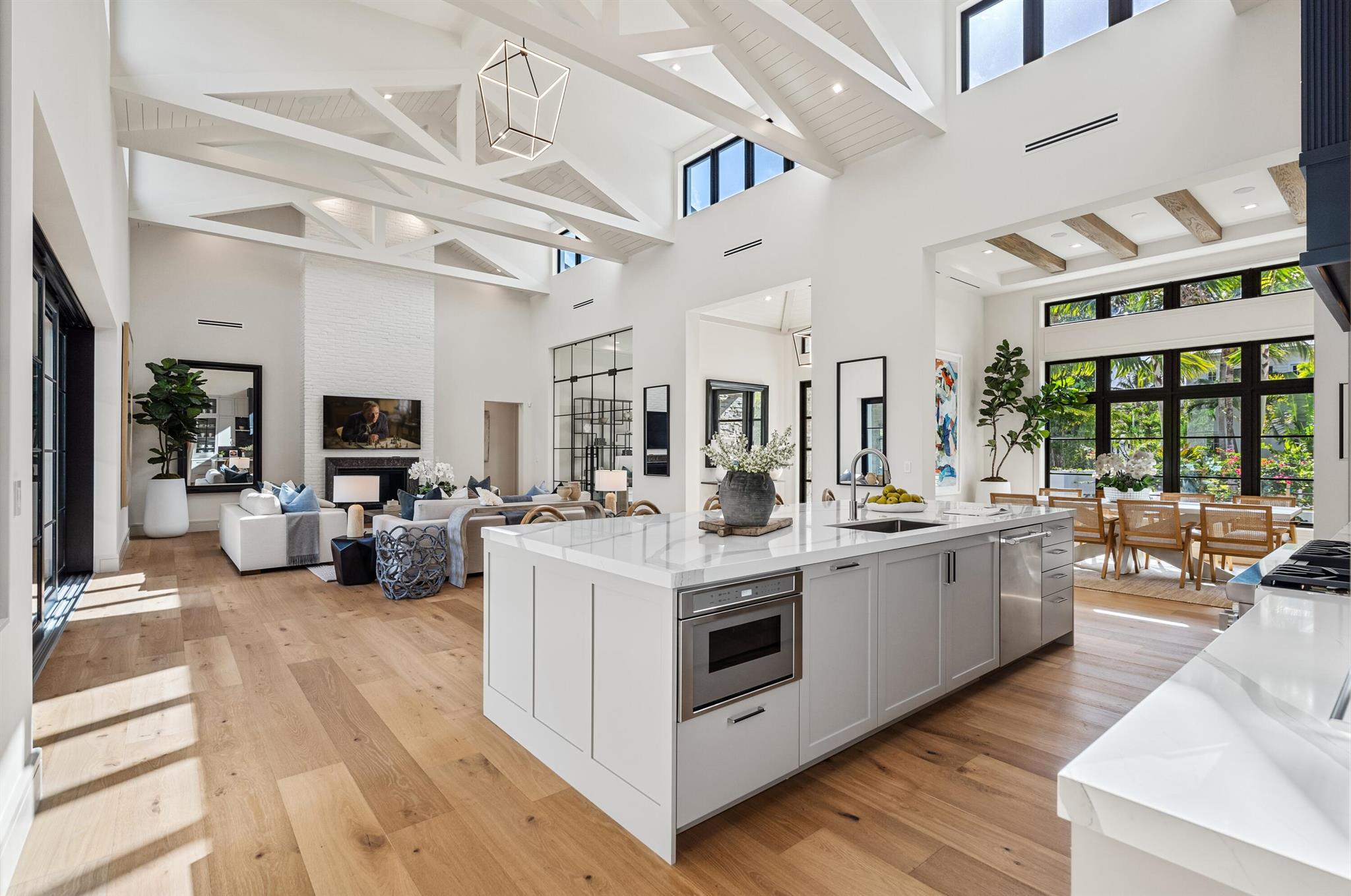 LAKEVIEW HEIGHTS UNIT 1 D - Residential