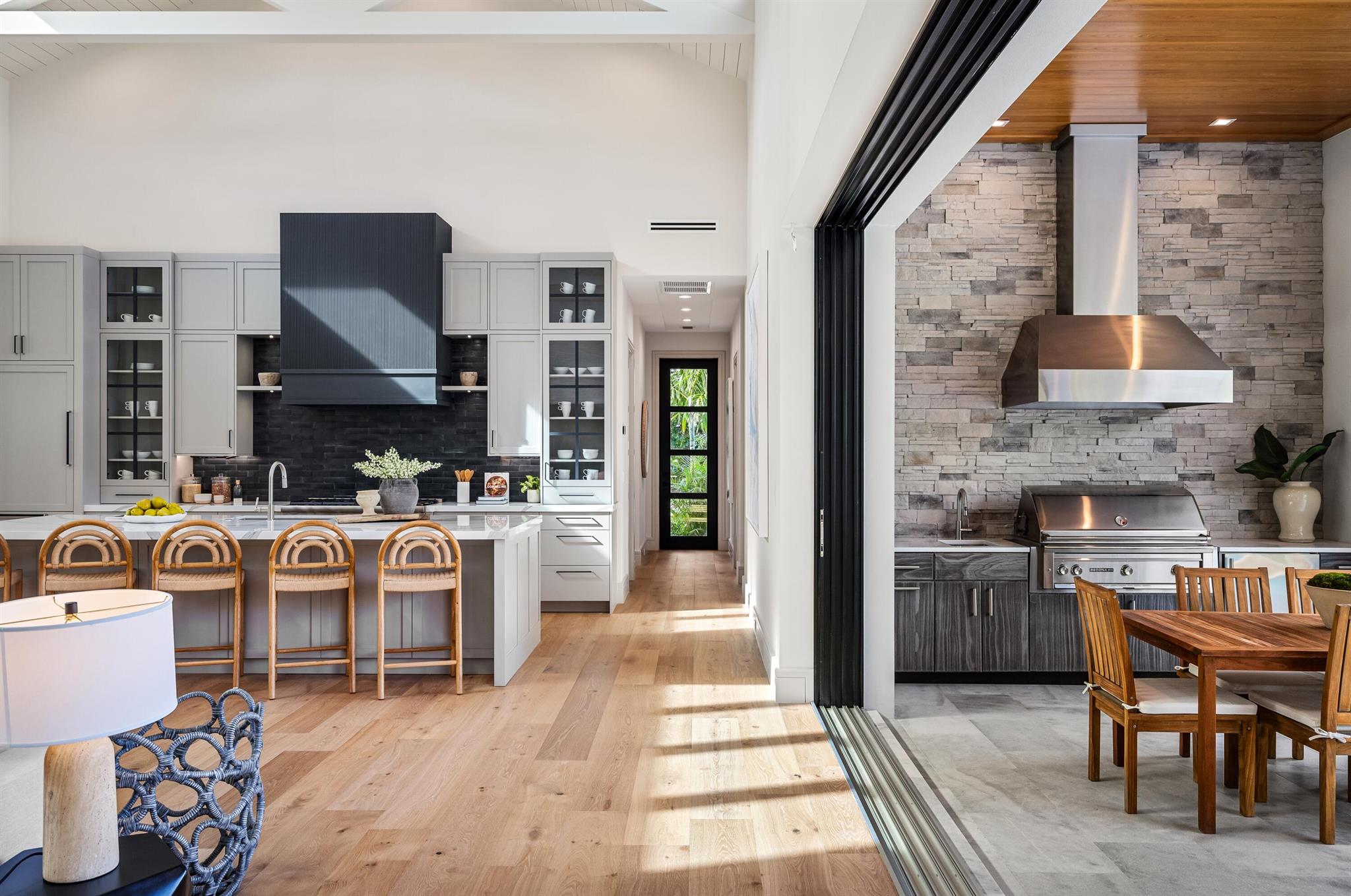 LAKEVIEW HEIGHTS UNIT 1 D - Residential